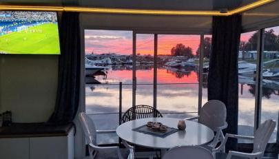 Main Hausboot Lore in der Marina Trosdorf bei Bamberg - Photo 2