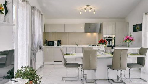 Apartment With Modern Decor and Spacious Garden, 3 km From the Beach - Foto 2