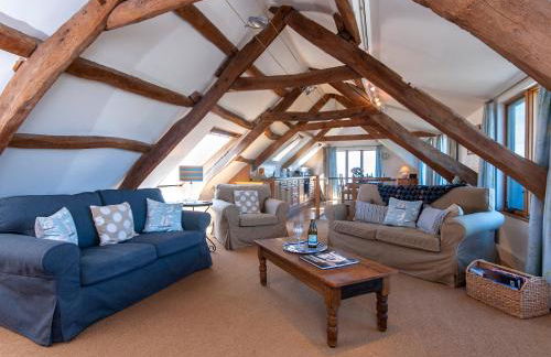 Lighthouse Watch - Photo 8