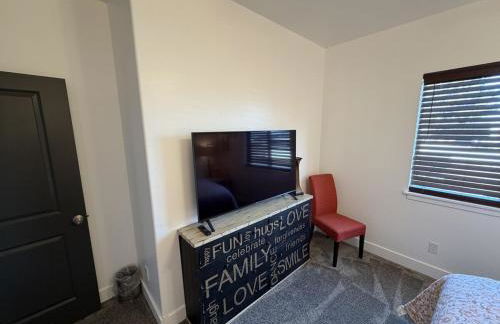 Cozy & Comfy Mountain-View Home Airport 15 min - Foto 26