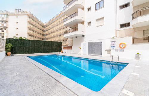 TuristMar - Amplio Apartamento en Salou con piscina, a 2 minutos de la Playa - Foto 20