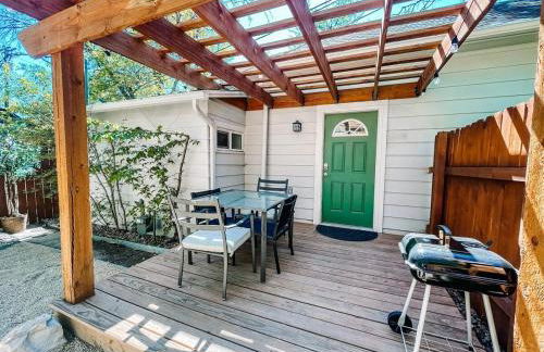 Gorgeous cottage downtown COS_pet friendly - Foto 5