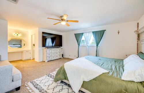 9 Mi to Dtwn Spacious Retreat in Corpus Christi! - Foto 13