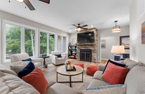 Sandy Beach, 2 King Suites, Game Rooms and Views! - Foto 51