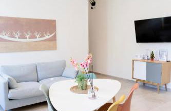 Cosmo 38 Luxury Apartments - Free Parking - Photo 71