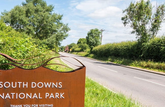 Pretty Cottage Near City Sea - Foto 43