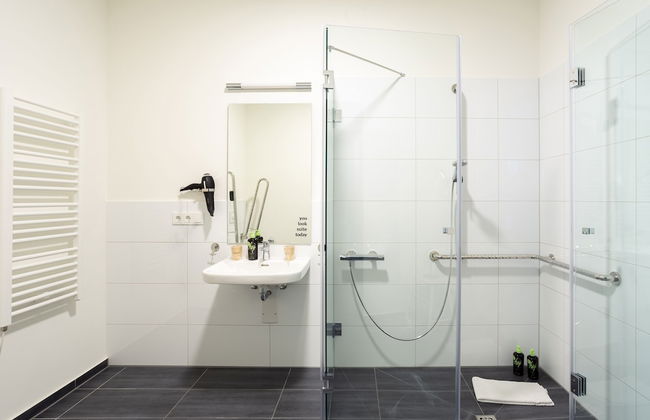 Limehome Mönchengladbach Fliethstraße - Foto 43