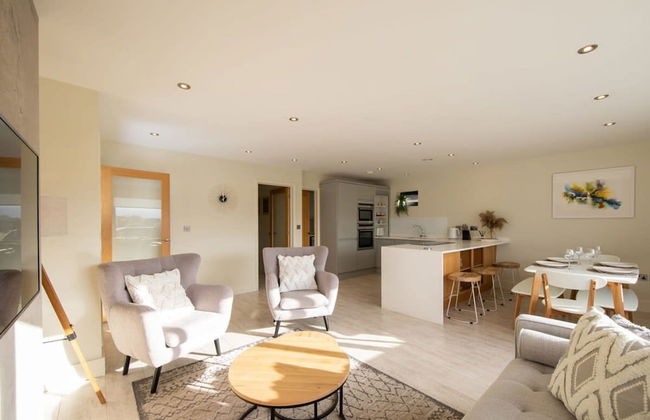 Designer Family Escape Hot Tub Steps to Beach - Photo 57