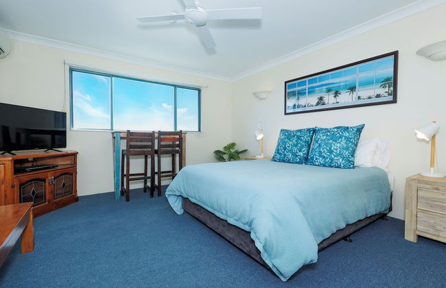 Currumbin Sands Holiday Apartments - Photo 41