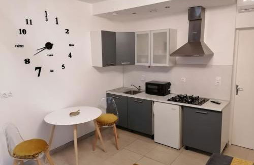 Studio proche du centre-ville - Foto 6