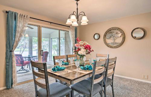 Riverfront Family Home Yard, Orchard, Dock! - Foto 6