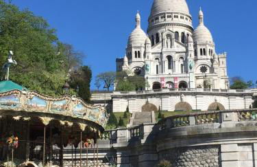 Montmartre en rez-de-jardin - Foto 33