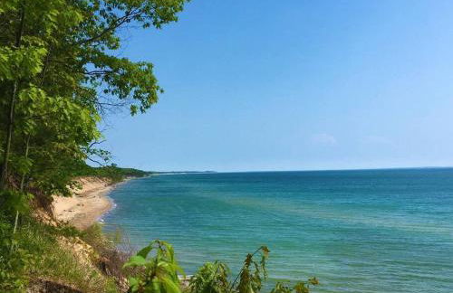 Beachfront~Private Sand Beach~Close Mackinac Ferry - Foto 36