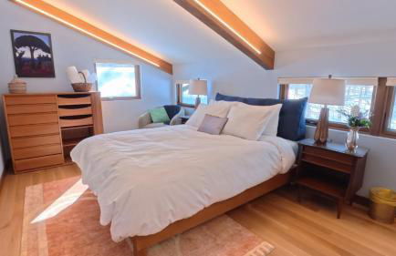 5BR Home Near Boston 4,000 Sq Ft & In-Law Suite - Foto 24