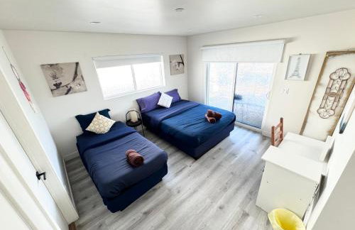 Cozy Chamber 3 BR Hollywood Townhouse - Photo 26