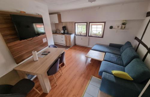 Schöne Wohnung im Zentrum von Ahnatal - Foto 1