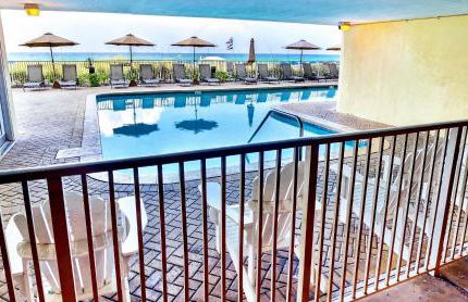 Barefoot Bliss - beachfront condo - sleeps 12 - Foto 47