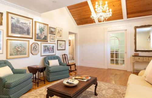 NEW Hugh St Hideaway with Pool - Photo 6