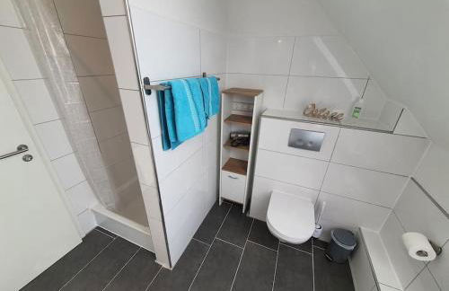 Kiel-Russee Familienwohnung, Lademöglichkeit, Co2 Frei - Foto 4