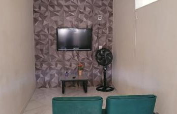 Apartamento 2 Quartos com Garagem e Ar Condicionado próximo do centro 3km - Foto 8