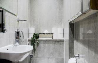 Chic 3BDR in Prime Central Location - Foto 25