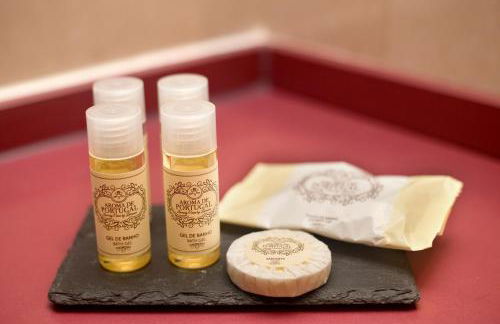 Like-home-T1 Apt-Sea View, near the beach - Photo 16