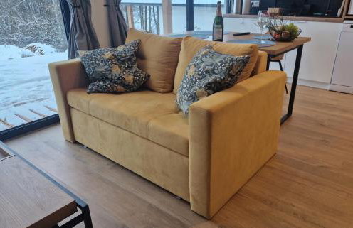 Brzuchem do góry - Foto 9