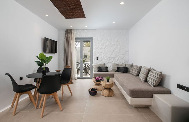 Naxos Green Village Hotel - Photo 17