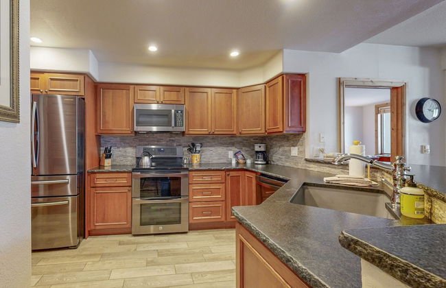 Torian Plum Condominiums - Foto 41