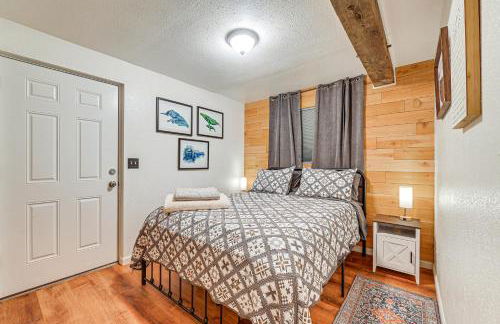 Sterling Home with Patio, BBQ Grill and Fire Pit! - Foto 15