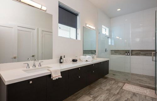 Space City - Prof Design, Game Room, King BD - Photo 7