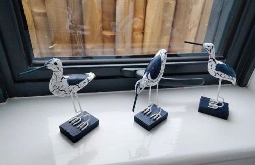 Modern cosy apartment walking distance to many cove beaches and coast path walks as well as the famous Helford river - Foto 31