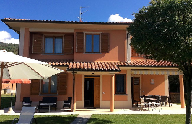 Villino Blu Private Villa on the Chianti Hils 10 Plus 2 pax - Photo 1