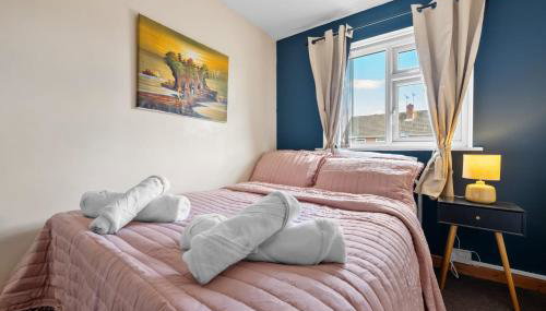 Practical Stays for Serious Workdays - Foto 5