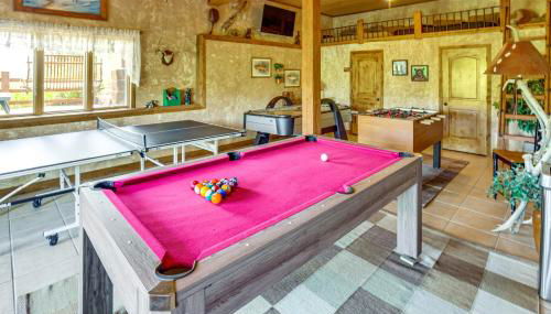 Fish Haven Cabin with Game Room, Views and Deck! - Foto 2
