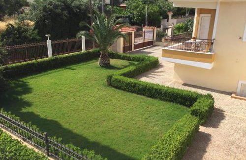 Relaxing Villa with Swimming Pool and Garden - Foto 3