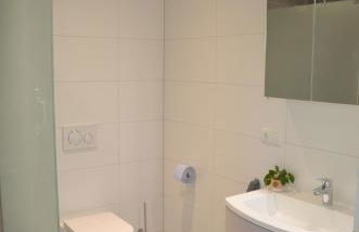 Apartment mit Küche, 2 Einzelbetten, Dusche, Parkplatz, schnellem Internet, ADA3 - Foto 10