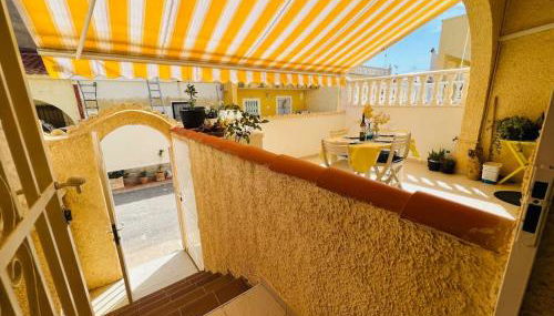 Sunny, South-Facing & Welcoming - Foto 3