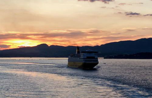 ToulonHost - Le Litardi - Superbe T2 - 2 pas des plages - Clim - Fibre - Foto 24