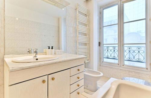 Charming very spacious apartment, Paris 9ème - Foto 3