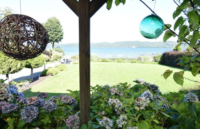 House With Private Beach by the Lake, Whirlpool - Foto 20