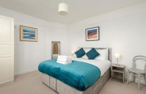 Sunset Retreat - Photo 18