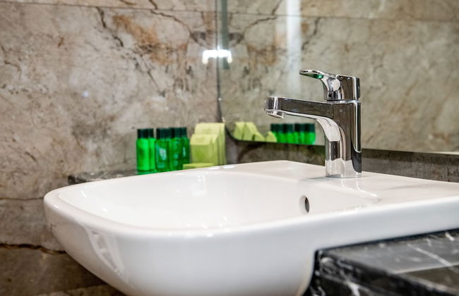 Agora Boutique - Photo 52