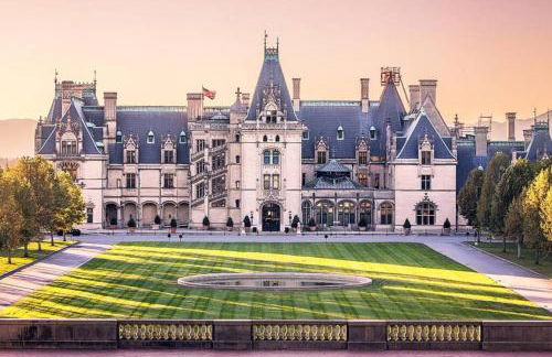 Serene Green - Views, Hot Tub, Skiing, Tubing, Gas Fireplace - Foto 28