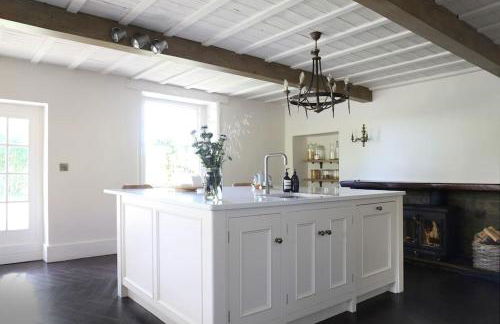Idyllic Grade II Listed country farmhouse in AONB - Foto 3