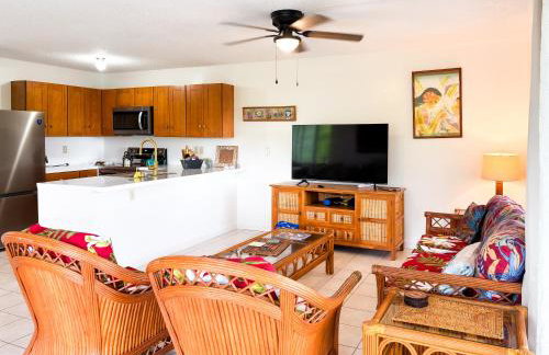 Blue ocean views, AC, 2B2B, Pool, 2 Min Magic sands Beach - Foto 33