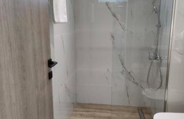 Yannis Apartments - Photo 12
