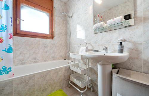 Can Roure piscina y serenidad - Foto 43