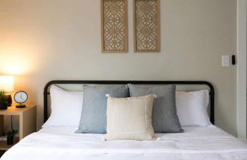 Walk to Highland Square, Sleeps 8 - Foto 43