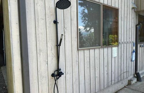 Waterfront Retreat with Fireplace, Hot Tub & Sauna - Foto 34